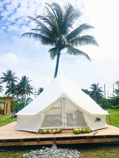 Beachfront glamping experience at La Isla Bonita: Portete Island