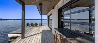 10 bed 9 bath cottage on Walkers Point, Lake Muskoka