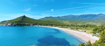 Près du Port de Plaisance de Santa Severa - Cap Corse, Appartement T2 à Louer