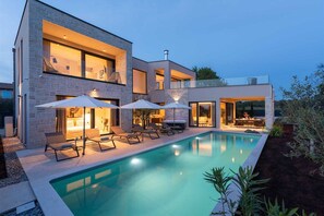 Außenpool, beheizter Pool
