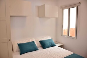 1 quarto, ferros/tábuas de passar roupa, Wi-Fi, roupa de cama