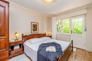 2 bedrooms, free WiFi, bed sheets - Holiday house NATURA with pool (Dobrinj)