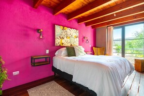 Premium bedding, down duvets, free WiFi - Country House Serena (Dolores Hidalgo)