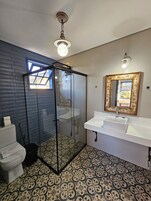 Ducha, cabezal de ducha tipo lluvia, artículos de tocador de diseñador