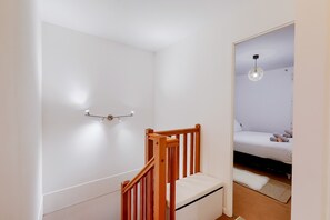 Interior - Élégance Familiale - Confort & Jardin (Cormeilles-en-Parisis)