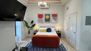 1 dormitorio, tabla de planchar con plancha, wifi gratis y ropa de cama