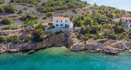 Amazing apartment in Jablanac