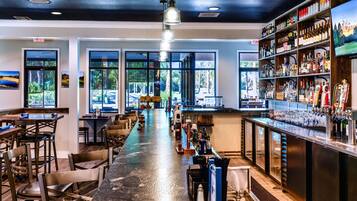 Bar (in der Unterkunft)