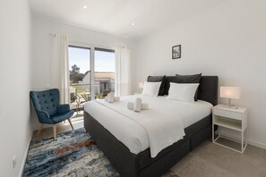 4 bedrooms, iron/ironing board, travel crib, free WiFi - Villa Lagoa - Private Pool (Óbidos)