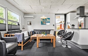 Interior - Lovely home in Tarm with sauna (Tarm)