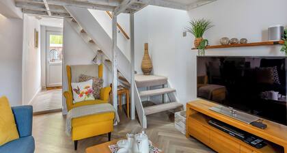 2 bedroom accommodation in Castle Acre, near Kings Lynn