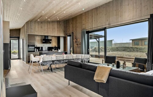 Gorgeous home in Hadsund with kitchen