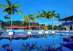 4 outdoor pools - VillaLoren Club Social y Deportivo (San Antonio del Tequendama)