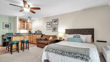 1 bedroom, WiFi, bed sheets