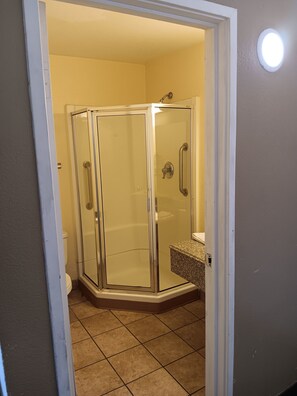 Room - Southern Comfort Hotel (Tulsa)