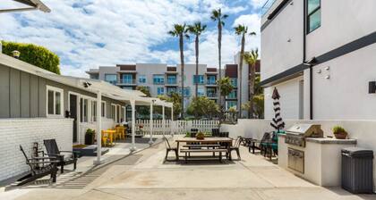 Entire Complex | Steps To The Sand | Sleeps 20