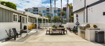 Entire Complex | Steps To The Sand | Sleeps 20