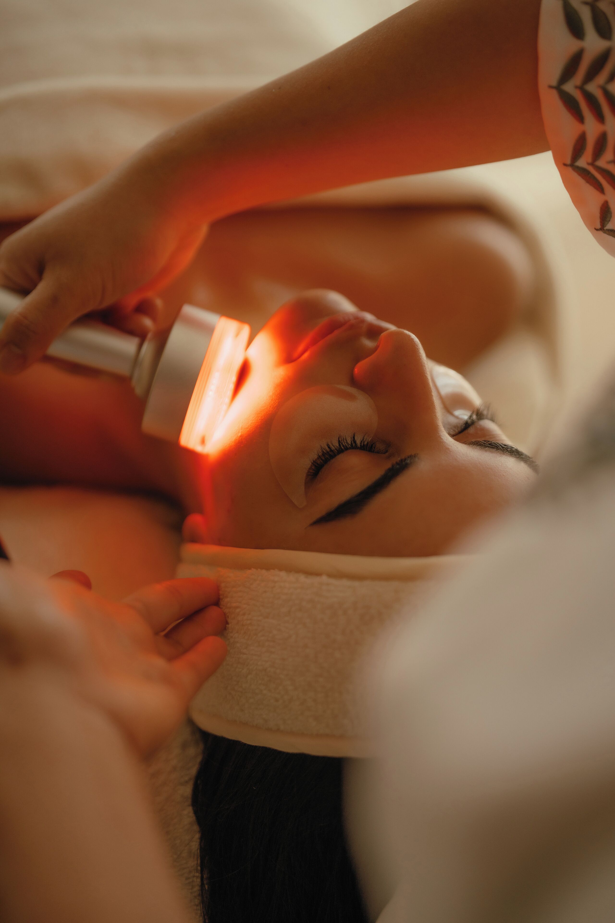 Couples treatment rooms, body treatments, body wraps, body scrubs