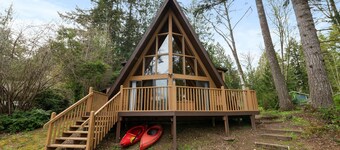 Lakeside A-frame for families, grannies and new kayakers