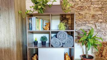 Apartment | 1 bedroom, soundproofing, free WiFi