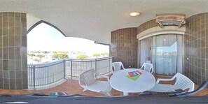 Dining - Holiday apartment mit Klimaanlage und Pool (Lignano Sabbiadoro)