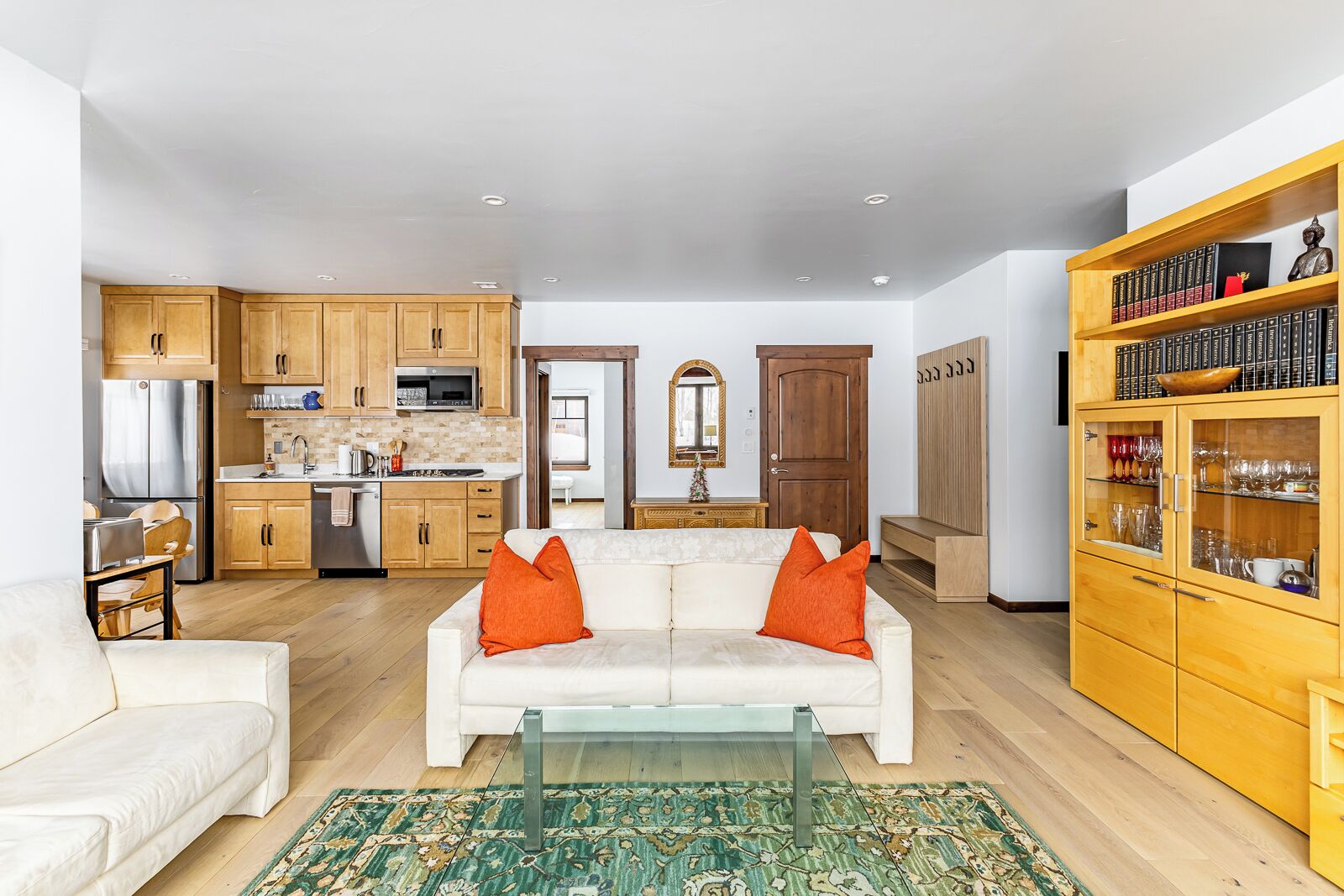 智能電視、書籍