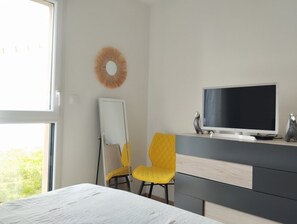 1 camera, Wi-Fi gratuito