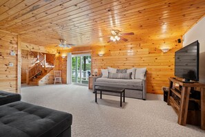 Smart TV, fireplace, video games, DVD player