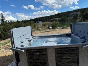 Bain à remous extérieur