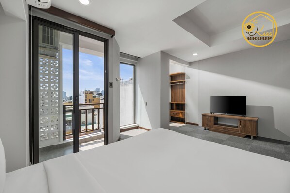 Apartment, 2 Bedrooms, Balcony, City View | View from room