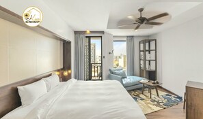 Deluxe Studio, Balcony, City View | Minibar, desk, soundproofing, free WiFi