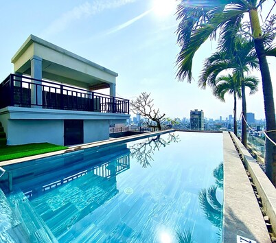 Tokyo Boutique Front Beach Hotel