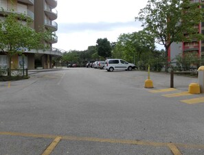 Property grounds - Holiday apartment mit Klimaanlage und Pool (Lignano Sabbiadoro)