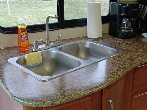 The Farmside Retreat near I-81/26, a quiet country escape to nearby Tri-Cities.