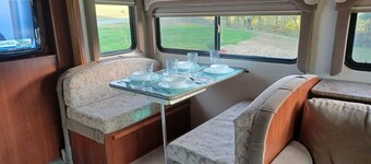The Farmside Retreat near I-81/26, a quiet country escape to nearby Tri-Cities.