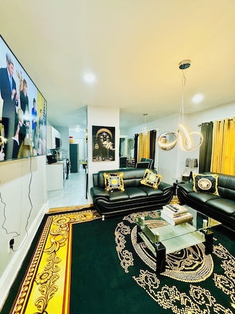 スマートテレビ. Newly Beautiful renovated first floor apartment getaway