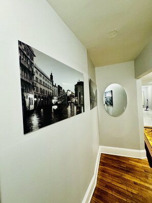 Interior - Newly Beautiful  renovated first floor apartment getaway (Springfield)