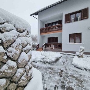 Exterior - Holiday home in the heart of nature (Lokve)