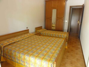 1 bedroom