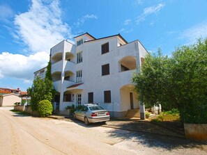Exterior - Holiday apartment with air conditioning (Fažana)