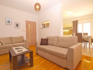 TV - Holiday apartment with air conditioning (Valbandon)