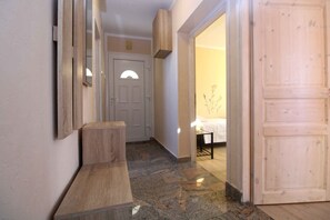 Interior - Holiday apartment with air conditioning (Fažana)