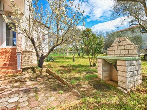 Terrace/patio - Holiday apartment with sea view and air conditioning (Fažana)