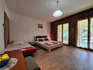 1 soveværelse, internetforbindelse