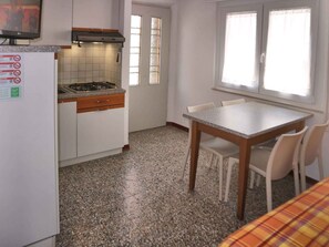 Dining - Holiday apartment mit Klimaanlage und Balkon (Lignano Sabbiadoro)