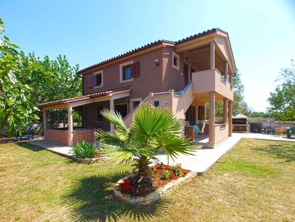 Fachada
