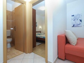 1 habitación, tabla de planchar con plancha y acceso a internet