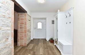 Interior - Villa with terrace for 2 people (Orbanići)