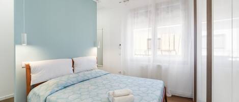 1 makuuhuone, silitysrauta/-lauta, ilmainen Wi-Fi, vuodevaatteet