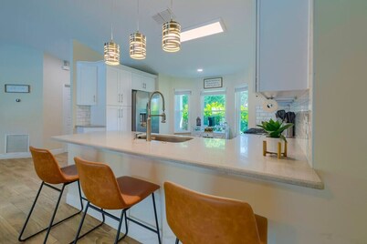 New! Resort Style Oasis ~ Heated Pool & Game Room